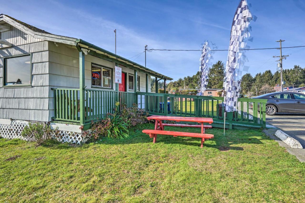 Smith River Vintage Cabin Oceanfront Deck And Views 외부 사진